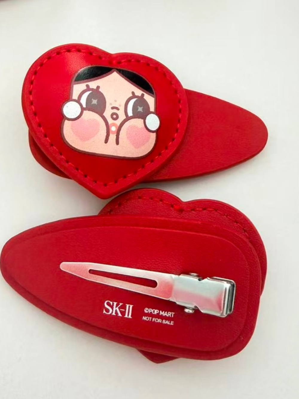SKII hair clip